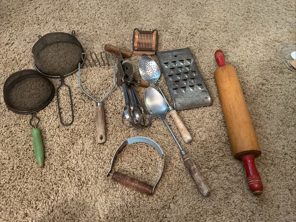 Lot Vintage Kitchen Utensils Tools Gadget Farmhouse Primitive Antique Steel Wood